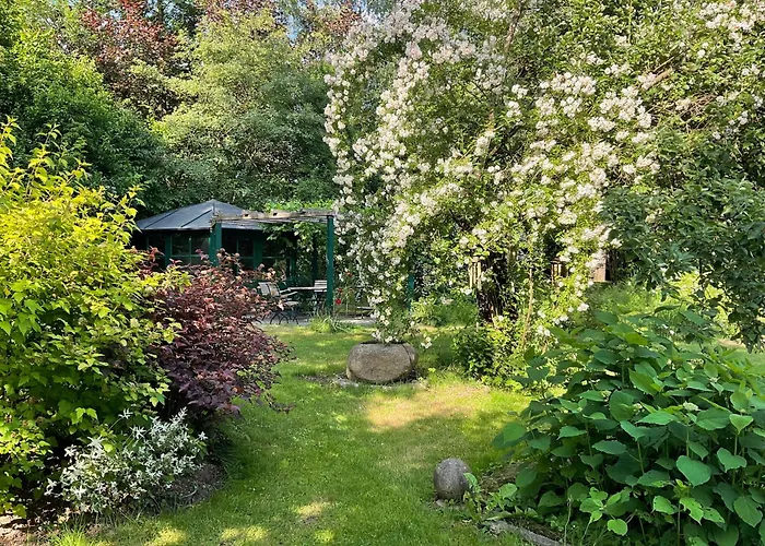 Design Ferienwohnung Mit Bauerngarten